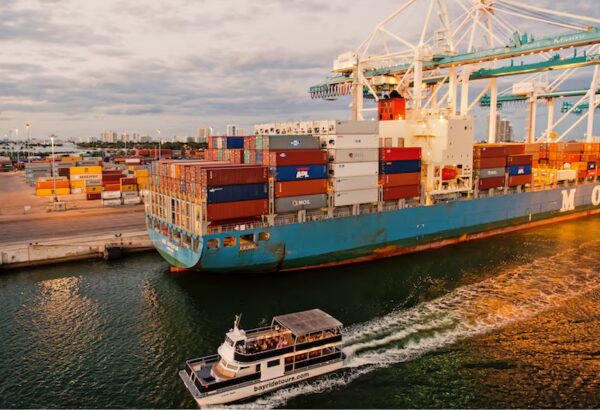 Uae To Armenia Shipping
